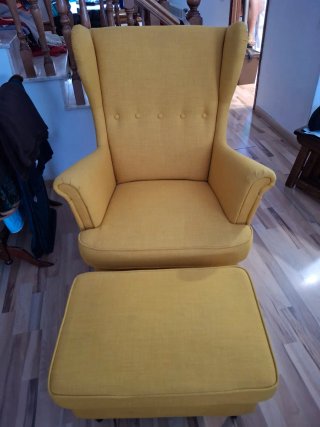 Set IKEA STRANDMON amarillo - Sillón + Reposapiés