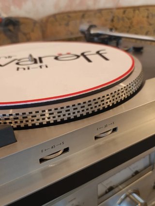 DIFERENTES MODELOS DE TOCADISCOS TRACCIÓN DIRECTA