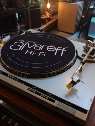 DIFERENTES MODELOS DE TOCADISCOS TRACCIÓN DIRECTA