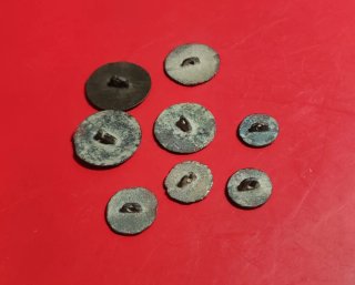 Botones antiguos civiles de bronce. S.XVII -XVIII
