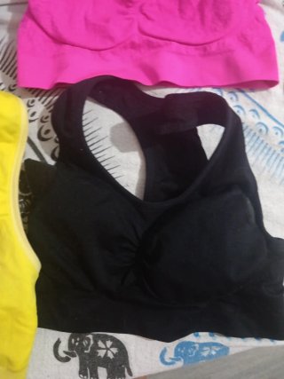 Lote 4 Sujetadores Deportivos Mujer. Talla M