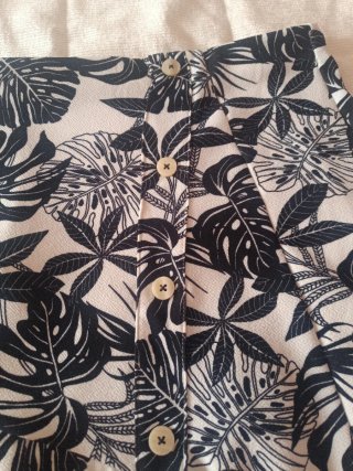 Falda Sfera Estampado Hojas