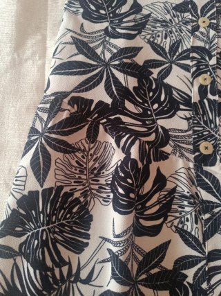 Falda Sfera Estampado Hojas