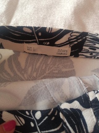 Falda Sfera Estampado Hojas