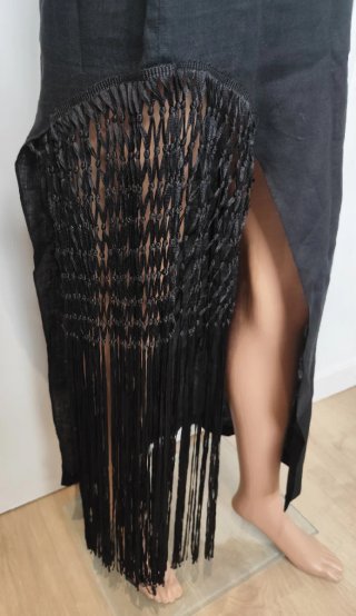 Falda Lino Negra con Flecos macrame
