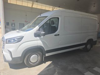 Furgoneta maxux delibery9