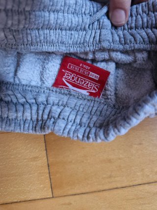 Bermudas deportivas Slazenger grises