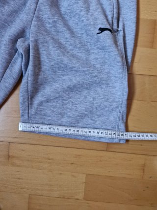 Bermudas deportivas Slazenger grises