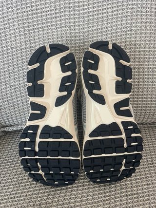 Nike Zoom Vomero 5 Plata/Blanco