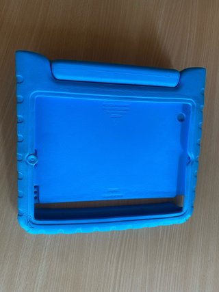 Custodia protettiva tablet blu gommoso per bambini