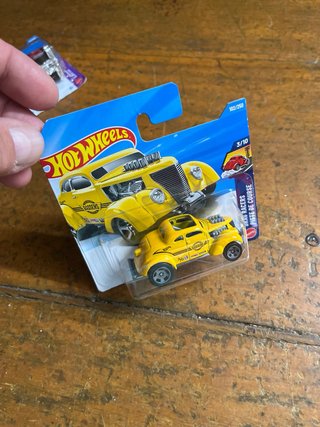 Hot Wheels 5 Macchinine Serie Diverse