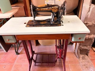 Máquina de coser Singer antigua