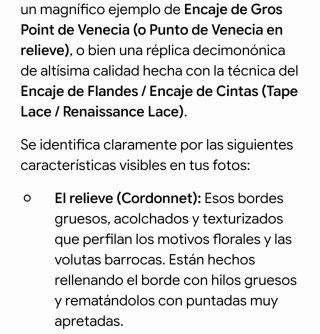 Encaje muy antiguo punto de Venecia en relieve.