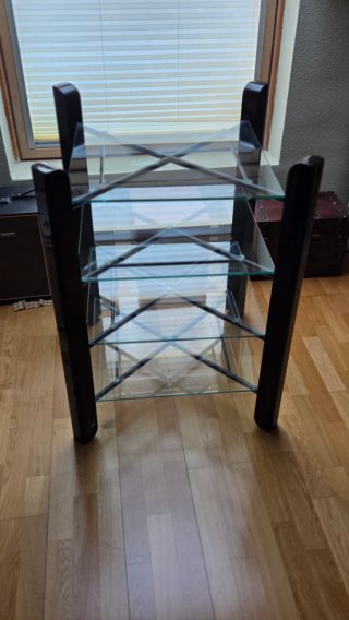 Mueble 4 estantes madera y cristal