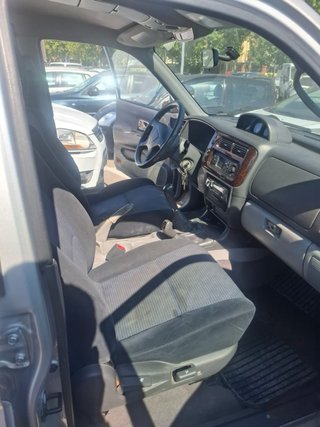 Mitsubishi Montero 2002
