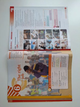 On Track 2 Student Book (Spain)