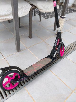 Patinete Oxelo MID Negro y Rosa