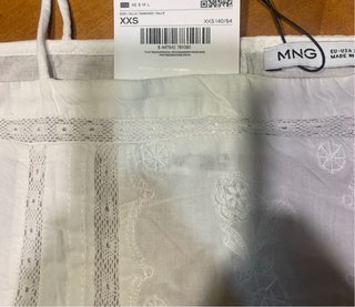 Blusa romántica bordada