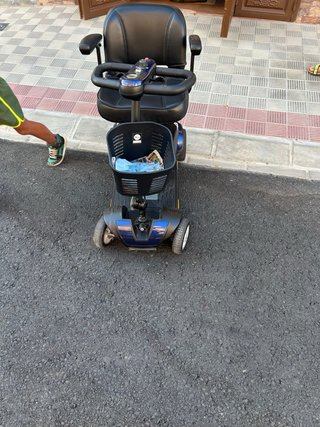 Escúter movilidad eléctrico negro/azul