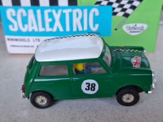 SCALEXTRIC MINI COOPER