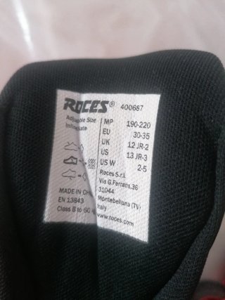 Patines en línea rojos y negros ajustables