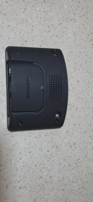 TomTom ONE XL GPS + Soporte + Cargador + Funda