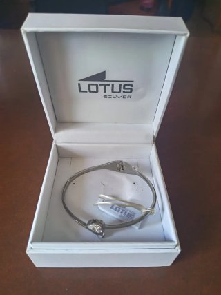Pulsera Lotus Plata Nueva Caja Original