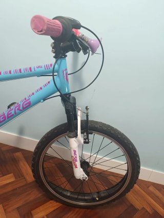 Bicicleta Infantil Berg 20", con cambio Shimano