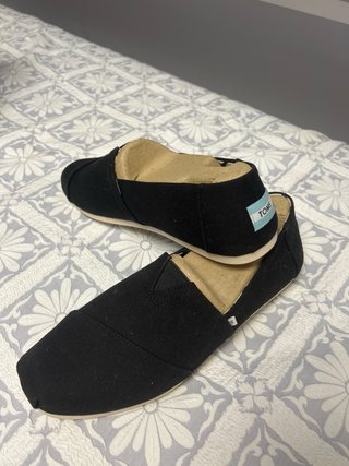 Zapatos TOMS