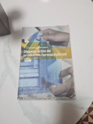 Libros para el grado medio de farmacia y parafarma
