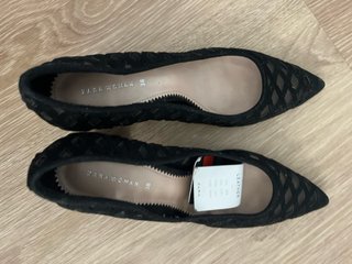 Zapatos tacón Zara plateados talla 38