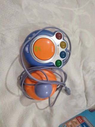 Consola Vtech Smile Motion + Mandos + juegos