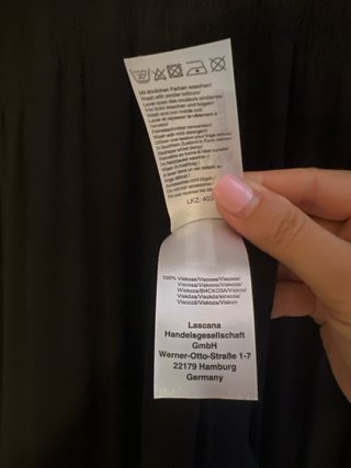 Vestido negro LASCANA