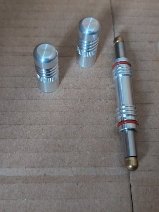 reparación de pinchazos neumáticos de bicicletas