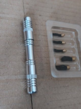 reparación de pinchazos neumáticos de bicicletas