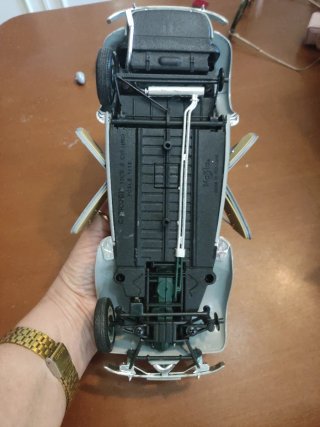 Citroen 15cv 6 Cyl scale 1/18. Maisto.