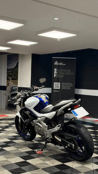 Suzuki Gladius 650 A/A2