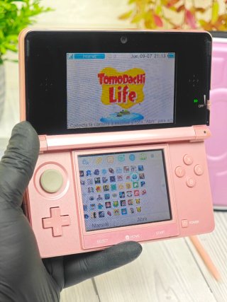 Consola Nintendo 3DS Rosa Completa