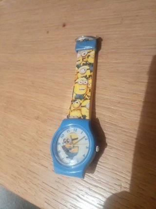 Reloj Infantil Minions Azul y Amarillo