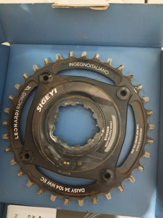 Plato Leonardi Racing Daisy 34T 104 BCD