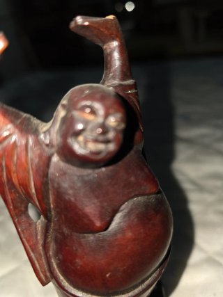 Buda de la Felicidad talla en Madera