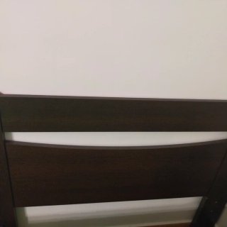 Cama de 90 y Mesita de noche 2 cajones y somier