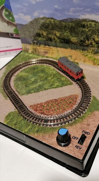 Maqueta Z-Shorty Japón tren eléctrico miniatura
