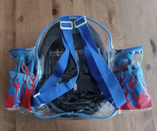 Casco y protecciones infantiles Kidzamo A ESTRENAR