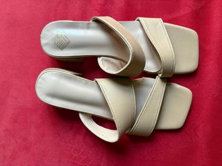 Sandalias Nude Tacón Bloque