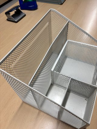 Organizador de escritorio metálico