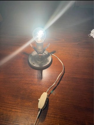 Lampada vintage fungo arancione e bianco