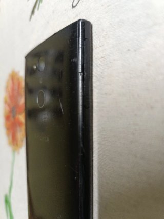 Sony Xperia Nero
