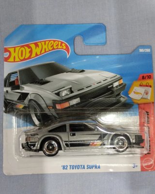 Hot Wheels '82 Toyota Supra.