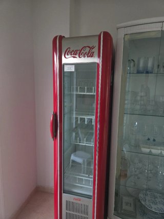 Botellero Coca-Cola Rojo y Plateado